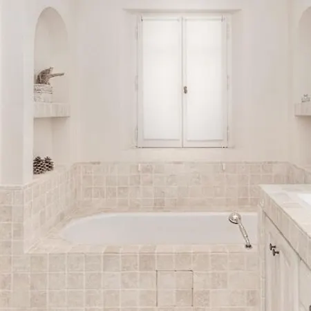 Villa Amazing Micaela In Tropez Saint-Tropez